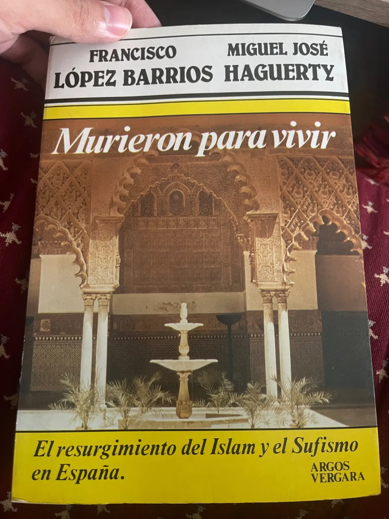 Portada del libro Murieron para vivir de Francisco López Barrios y Miguel José Hagerty